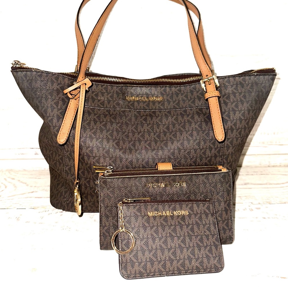 Michael Kors Brown Signature Tote Set